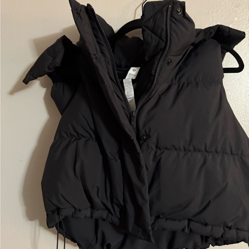 lululemon athletica Black Puffer Vest